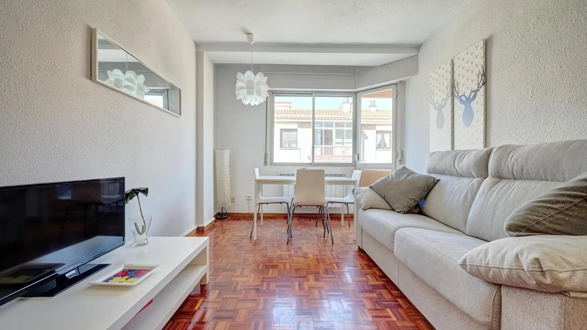 Camino Pamplona 5 By Clabao location